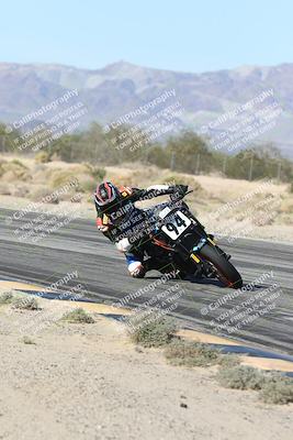 media/Dec-04-2025-Racers Edge (Thu) [[5ebc9f124d]]/3-B Group/3-Session 2 (Turn 7 Inside)/